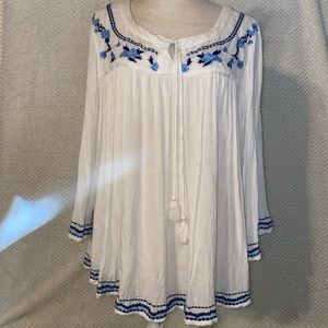 Embroidered top